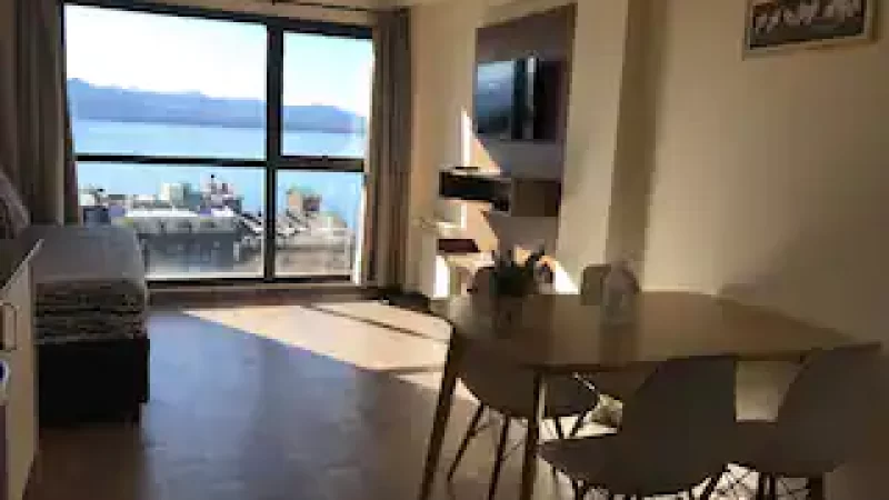imagen1-Moderno loft con vista al lago y cochera